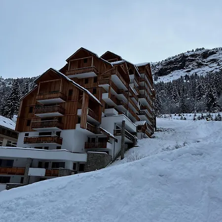 Apartment 6eme Piste